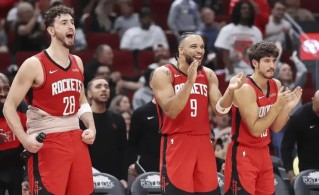 火箭本轮系列赛主场罚球命中率75.6%，客场仅65.3%